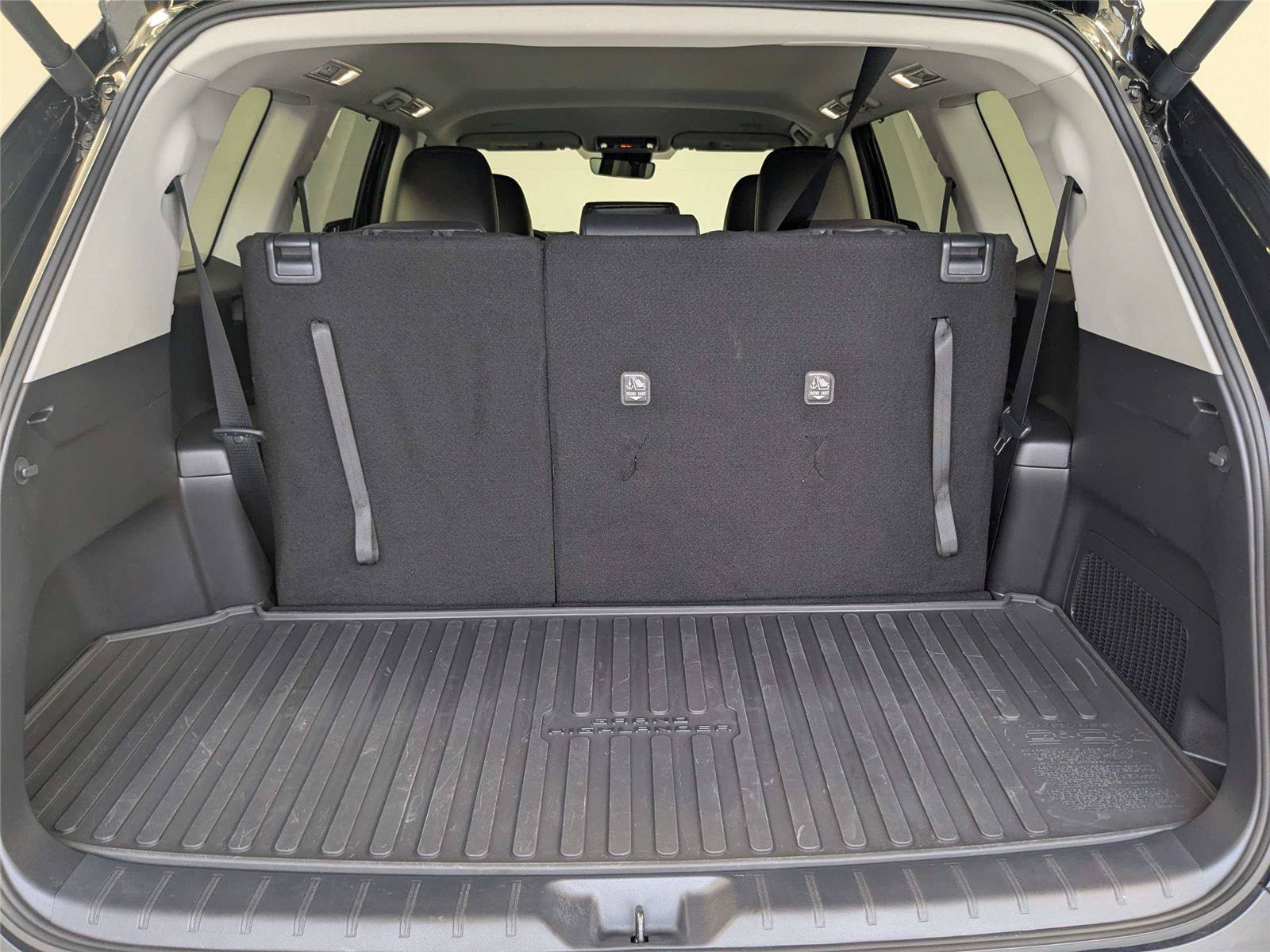 Certified 2025 Toyota Grand Highlander AWD Hybrid image 9