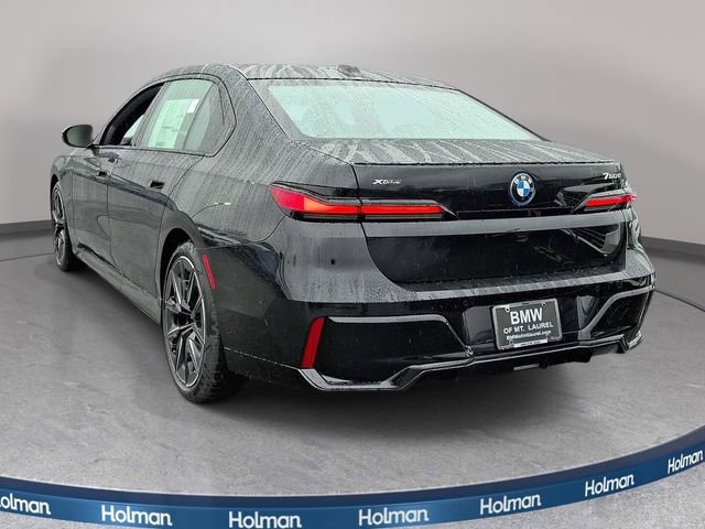New 2026 BMW 750e xDrive image 6