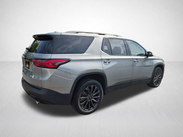 Used 2023 Chevrolet Traverse RS w/ LPO, Floor Liner Package AWD/4WD image 10