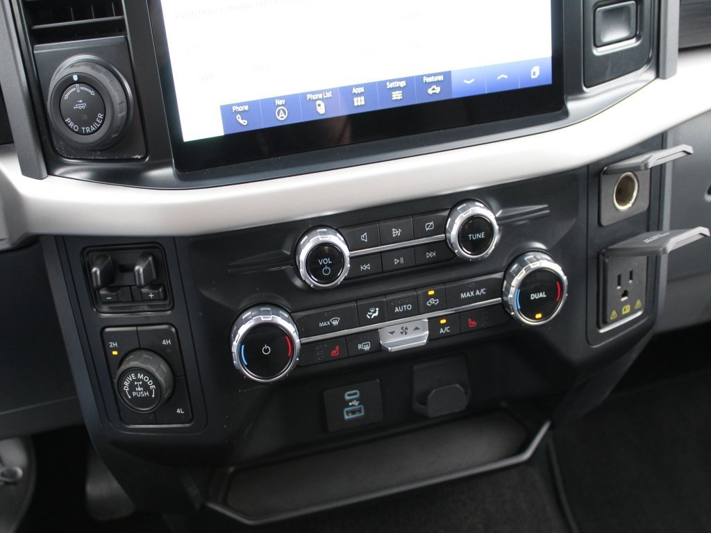 Used 2022 Ford F150 XLT w/ Equipment Group 302A High image 17