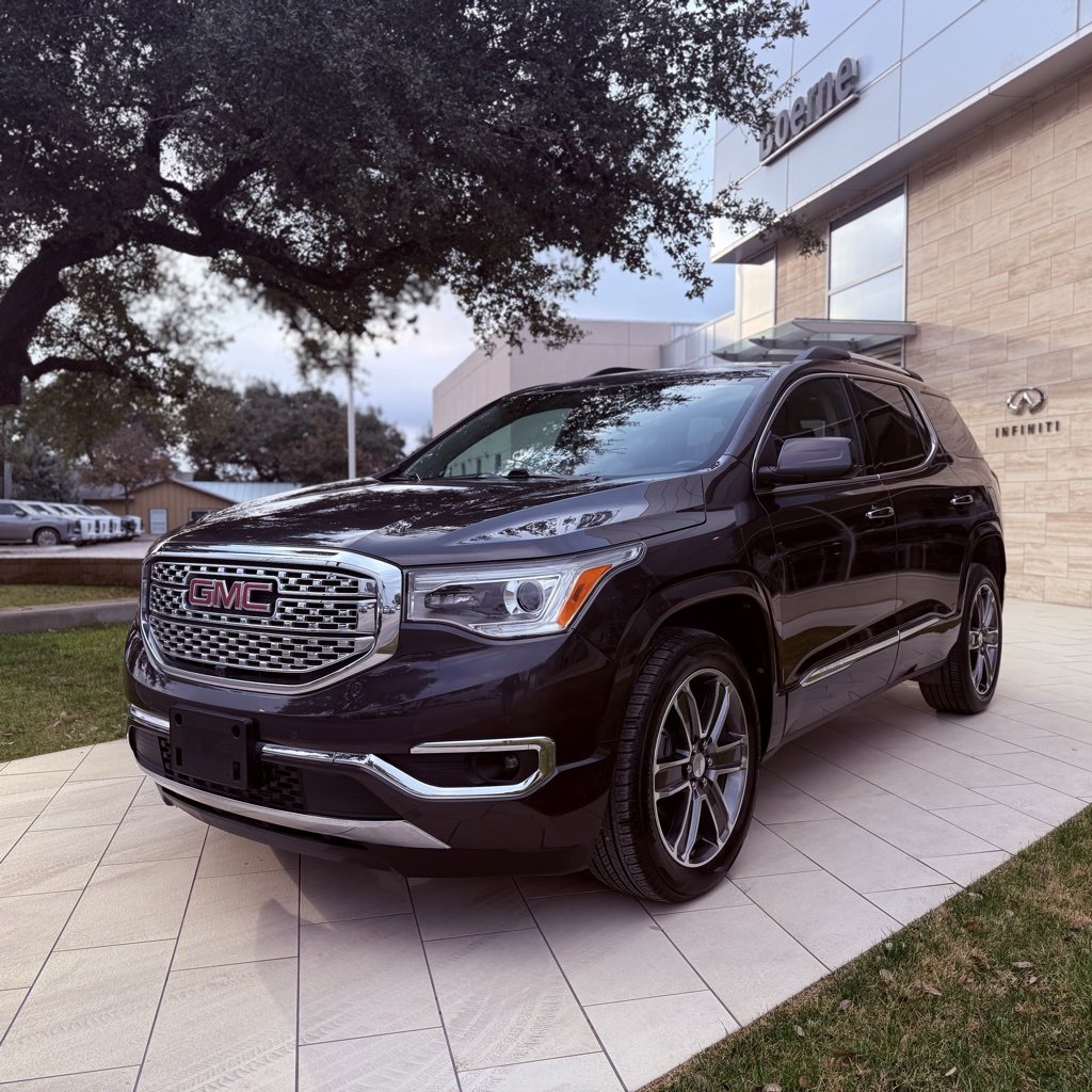 Used 2019 GMC Acadia Denali w/ Technology Package image 2