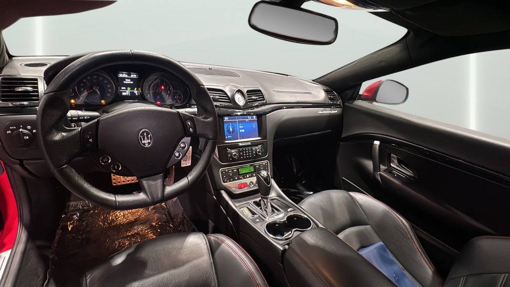 Used 2016 Maserati GranTurismo Sport image 17