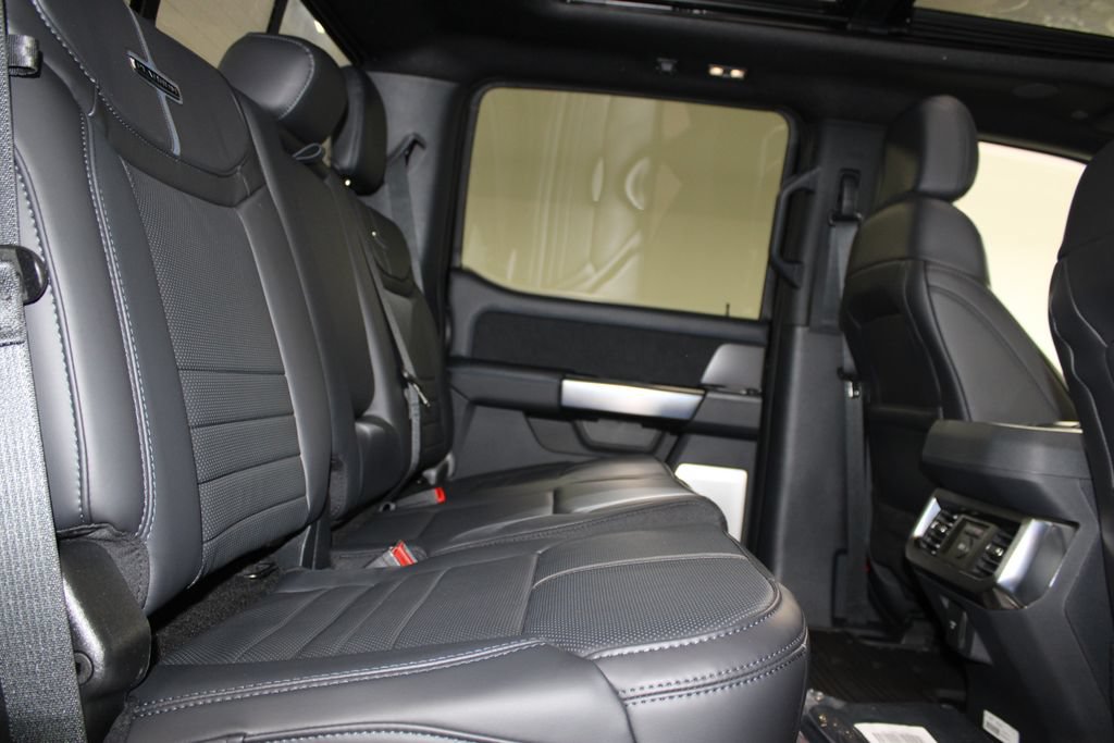 New 2026 Ford F250 Platinum AWD/4WD image 32