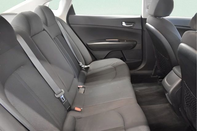 Used 2020 Kia Optima LX image 17