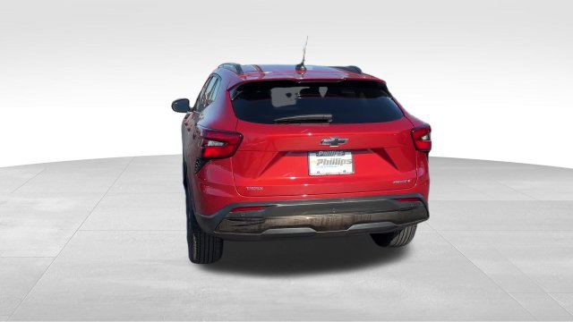 Used 2024 Chevrolet Trax ACTIV w/ Sunroof Package FWD image 5