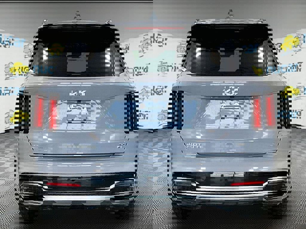 Used 2023 Kia Sorento SX AWD/4WD image 7