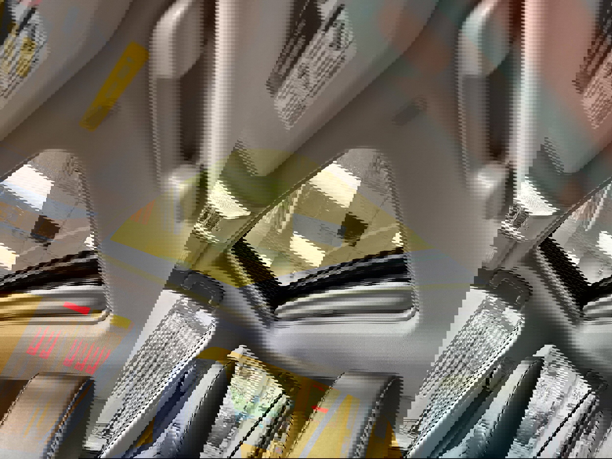 Used 2023 Toyota RAV4 XLE Premium image 6