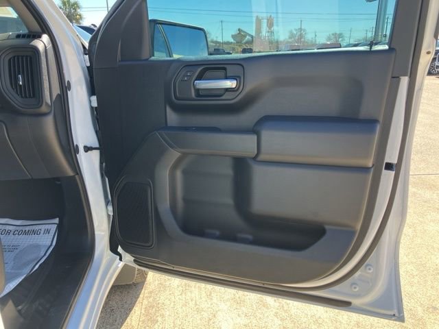 Used 2025 Chevrolet Silverado 1500 Custom image 13