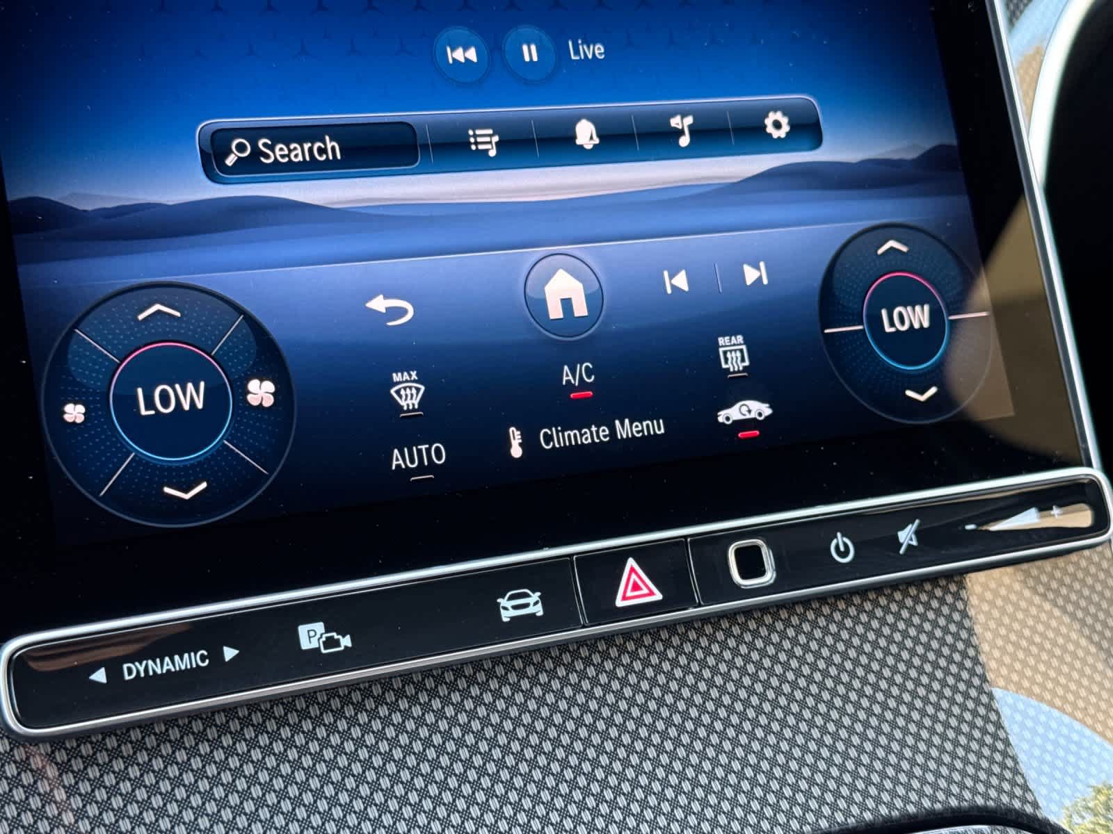 New 2026 Mercedes-Benz C 300 4MATIC Sedan image 18