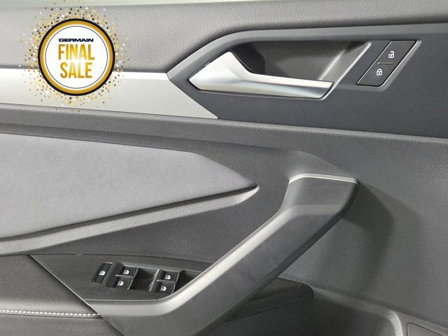 Used 2025 Volkswagen Jetta SE w/ Sunroof Package image 25