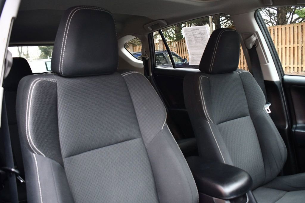 Used 2018 Toyota RAV4 XLE w/ Plus Extra Value Package image 31