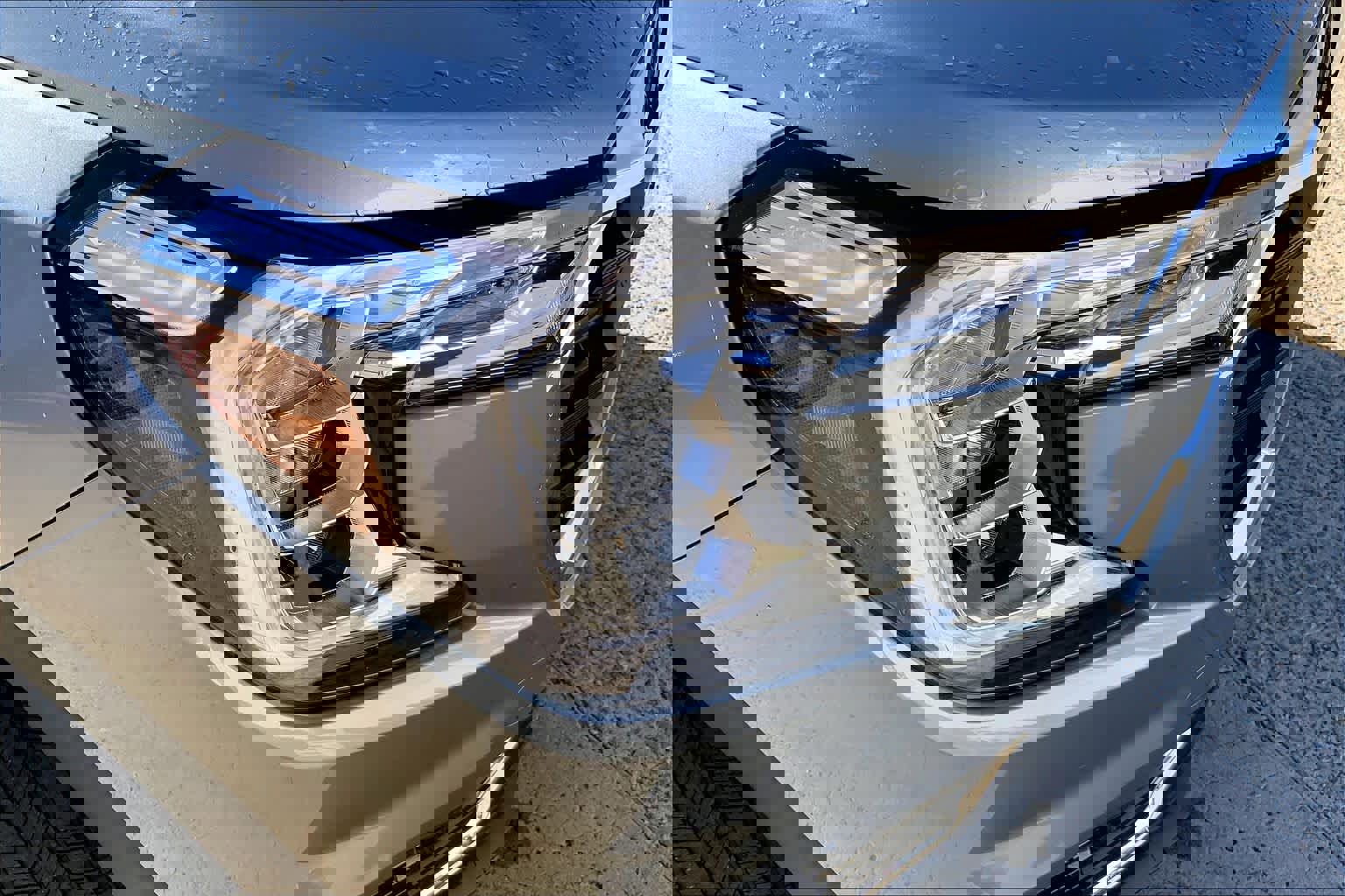 Certified 2023 GMC Terrain SLE image 25