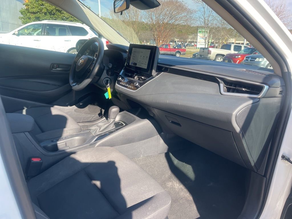 Used 2024 Toyota Corolla LE image 17