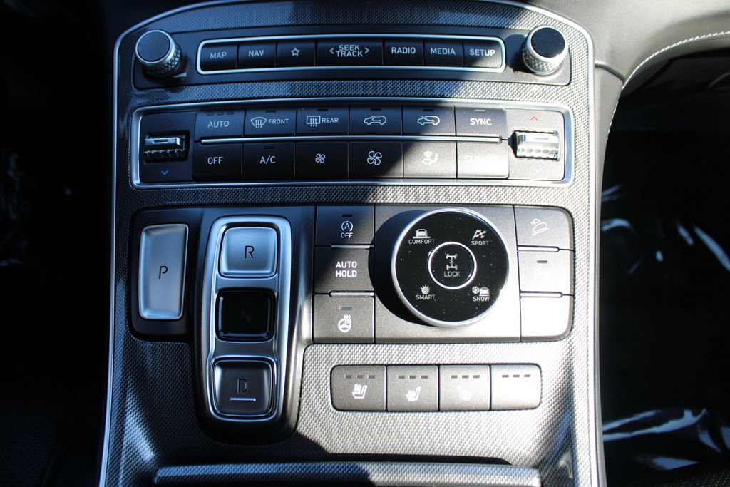Used 2023 Hyundai Santa Fe Limited image 23