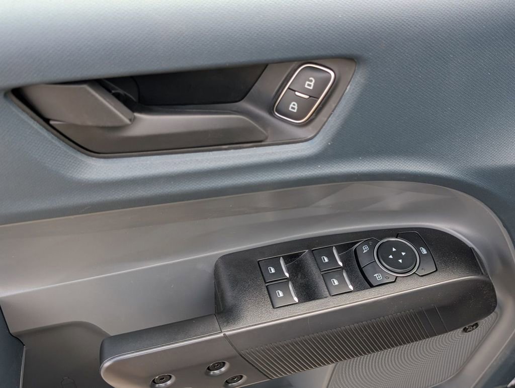 New 2026 Ford Maverick Lariat w/ Black Appearance Package image 25