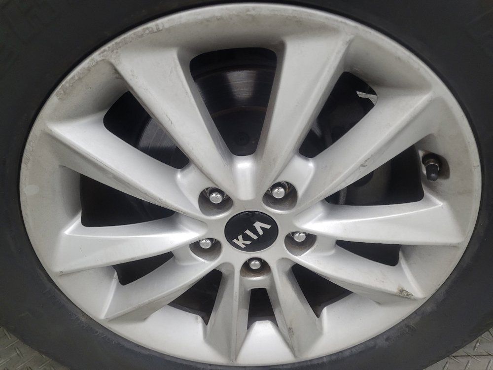 Used 2019 Kia Sorento FWD V6 image 31