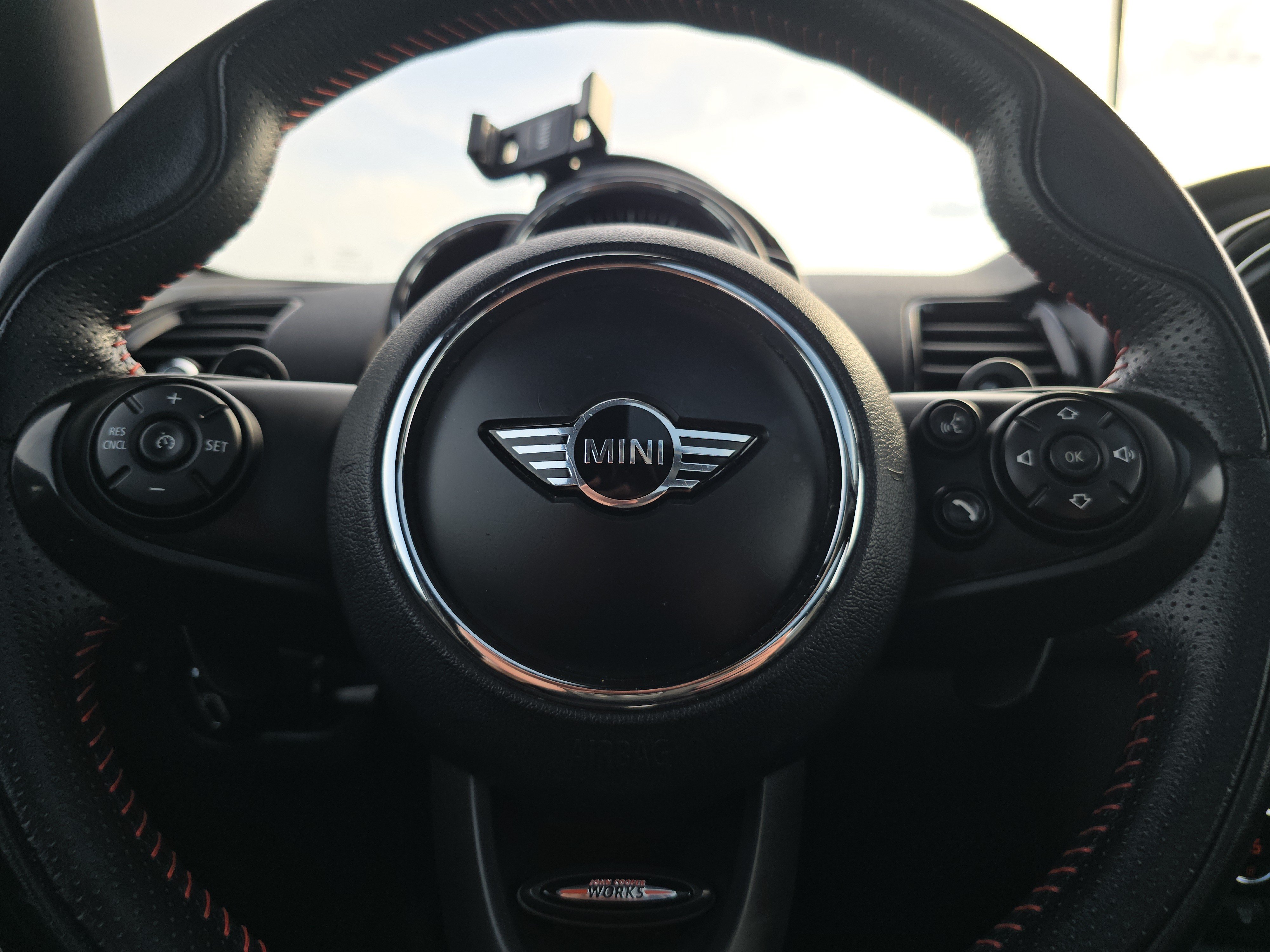 Used 2019 MINI Cooper Clubman S w/ Premium Package AWD/4WD image 22