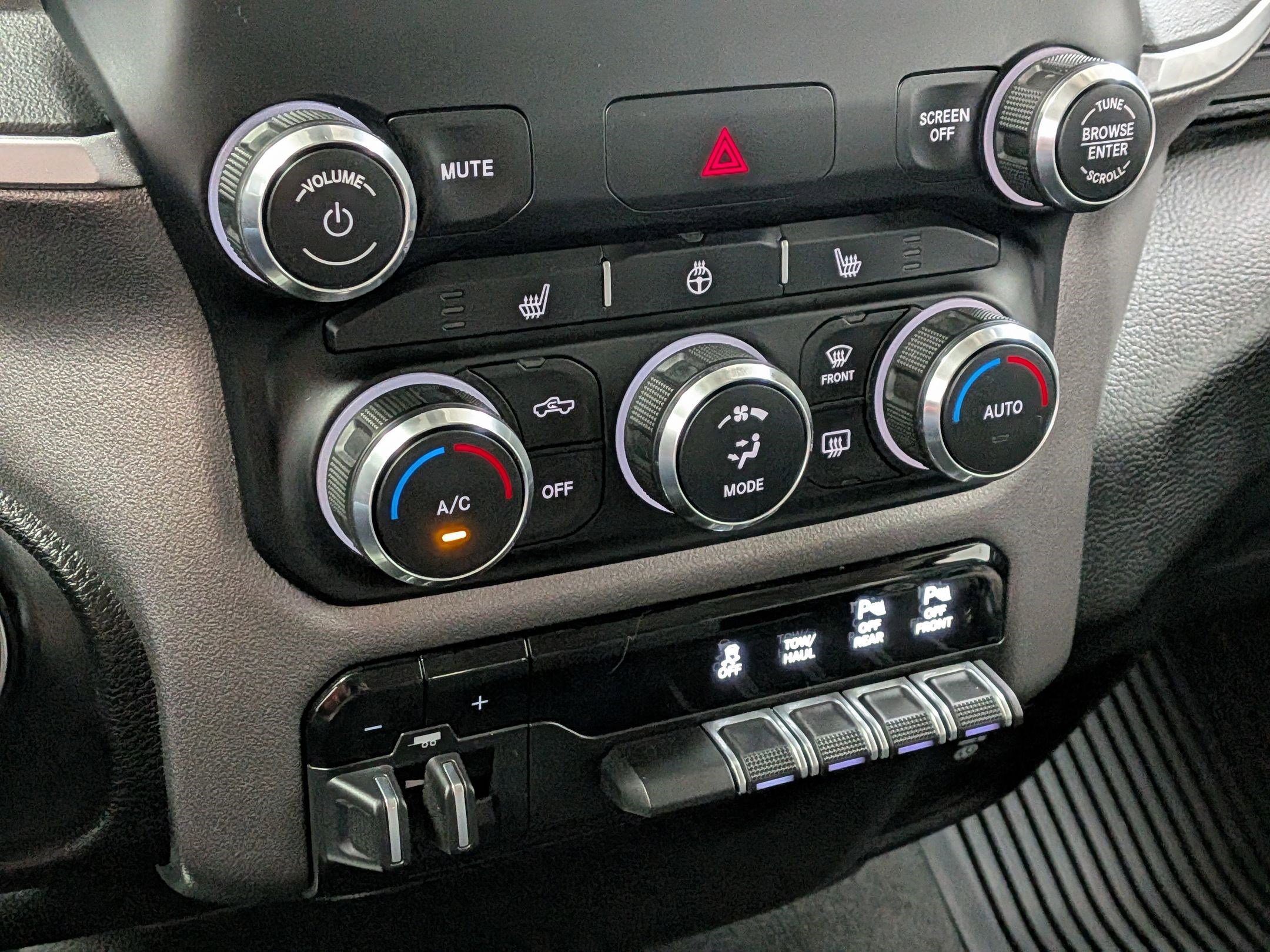 Used 2020 RAM 1500 Big Horn image 23