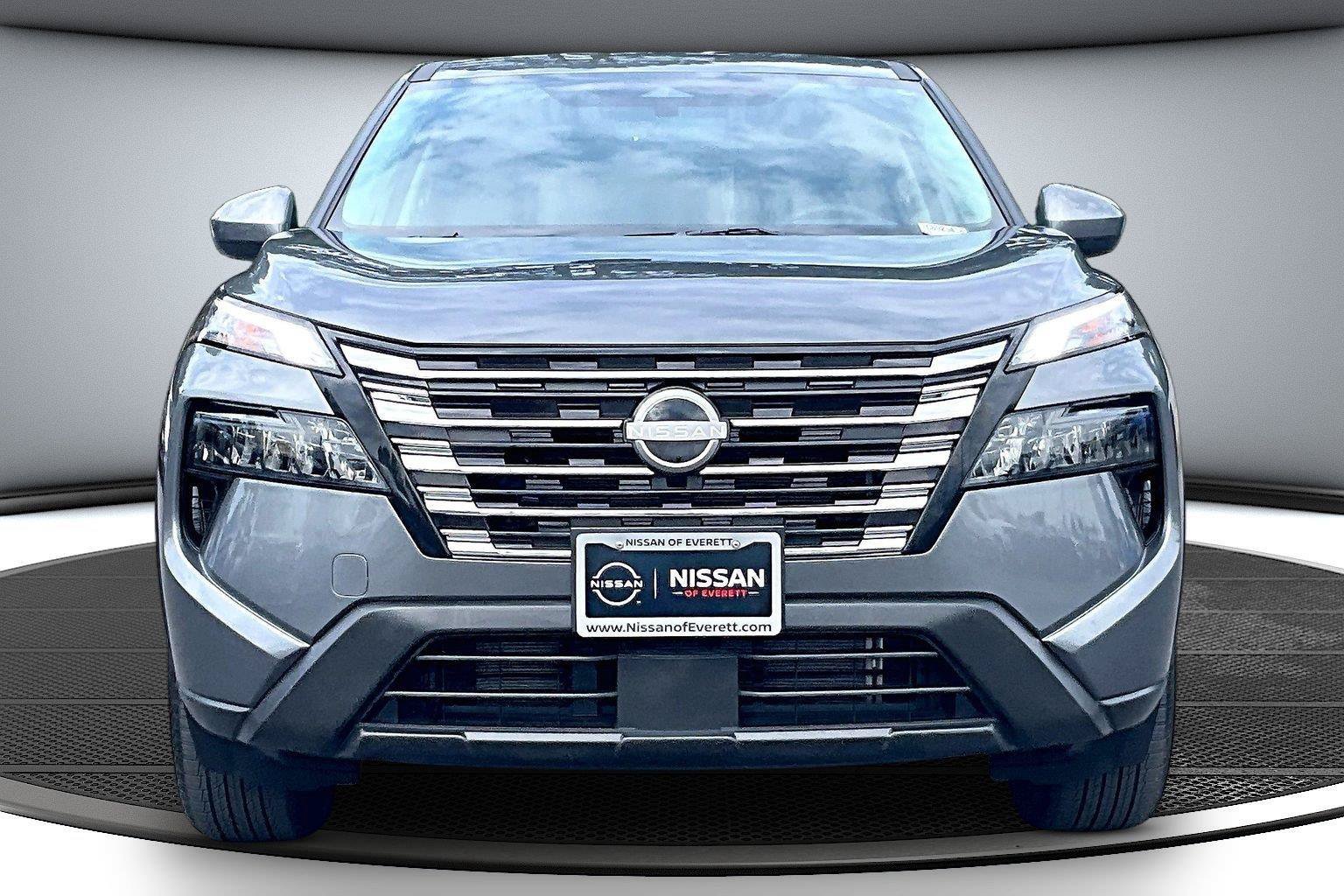 Used 2026 Nissan Rogue SV w/ Cold Weather Package AWD/4WD image 3