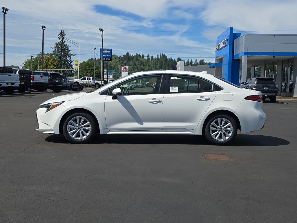 New 2026 Toyota Corolla XLE FWD image 6