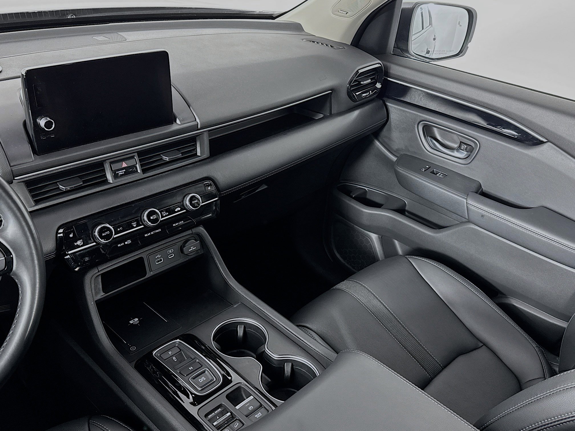 Certified 2023 Honda Pilot Touring image 25