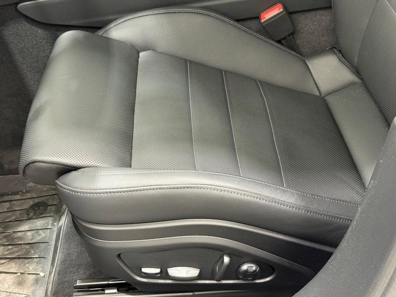Certified 2026 Porsche Panamera 4 image 26