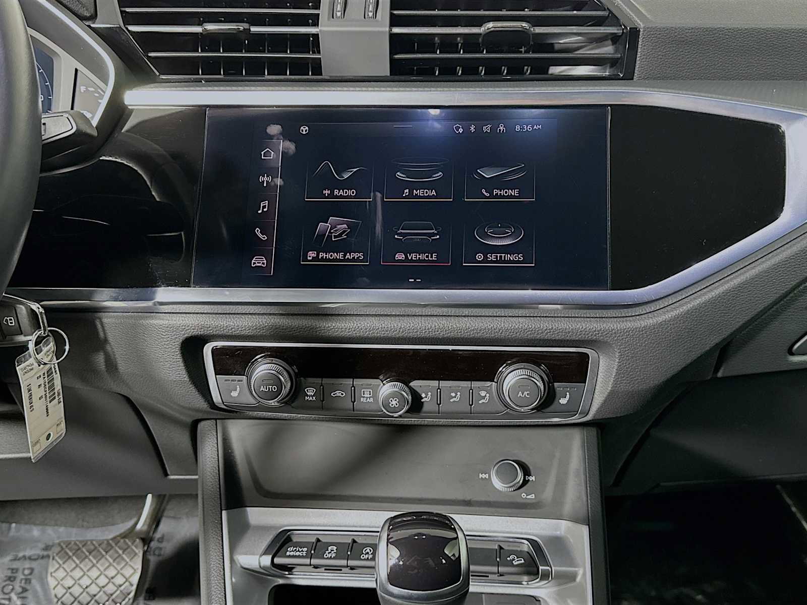 Certified 2022 Audi Q3 2.0T Premium w/ Convenience Package image 13