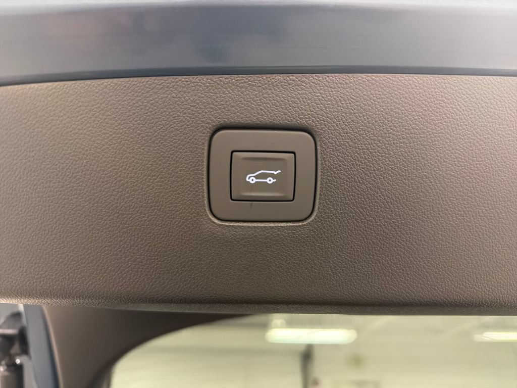 New 2026 Buick Envista Sport Touring w/ Convenience I Package FWD image 15