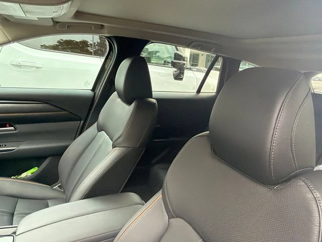 Used 2026 MAZDA CX-50 AWD 2.5 S w/ Weather Package image 7
