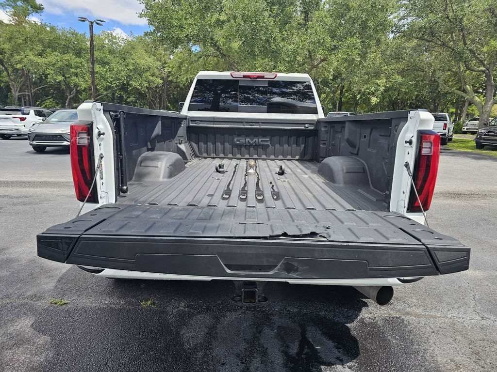 Used 2025 GMC Sierra 3500 Denali w/ Denali Reserve Package AWD/4WD image 13