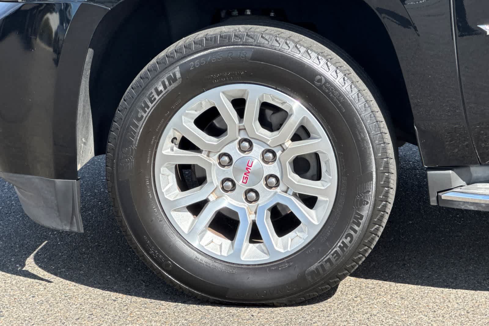 Used 2016 GMC Yukon SLT RWD image 34