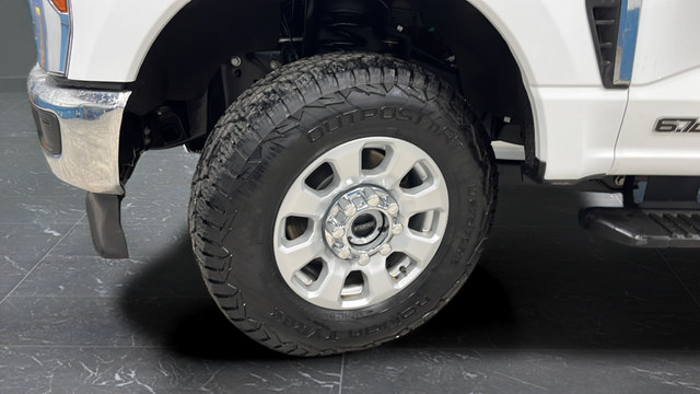 Used 2024 Ford F250 XLT AWD/4WD image 31