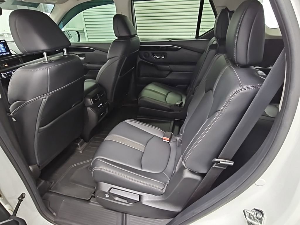 Used 2023 Honda Pilot EX-L image 31