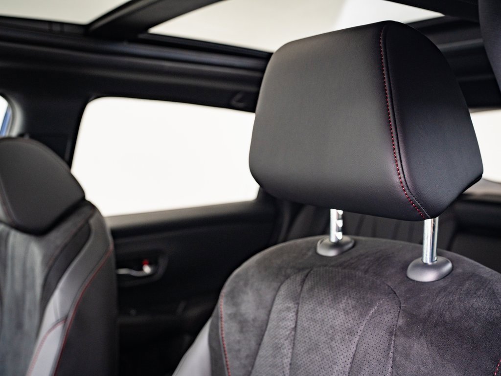 Certified 2025 Acura ADX A-Spec image 22