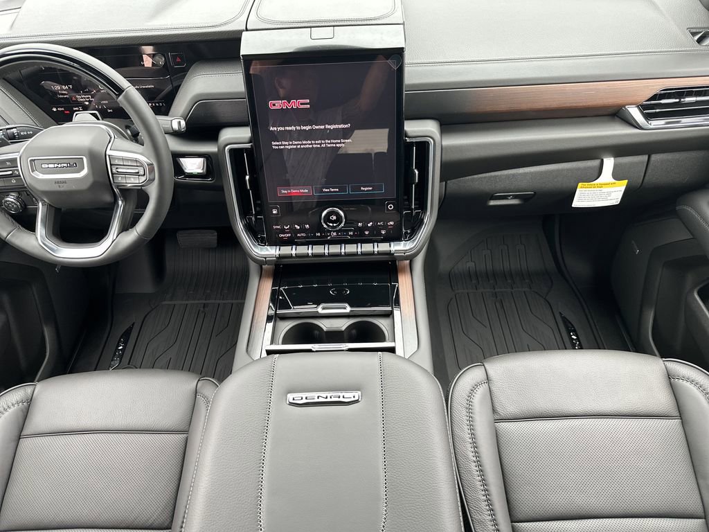 New 2026 GMC Yukon Denali w/ Denali Reserve Package image 18