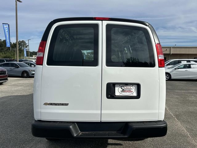 New 2026 Chevrolet Express 2500 w/ Driver Convenience Package RWD image 4