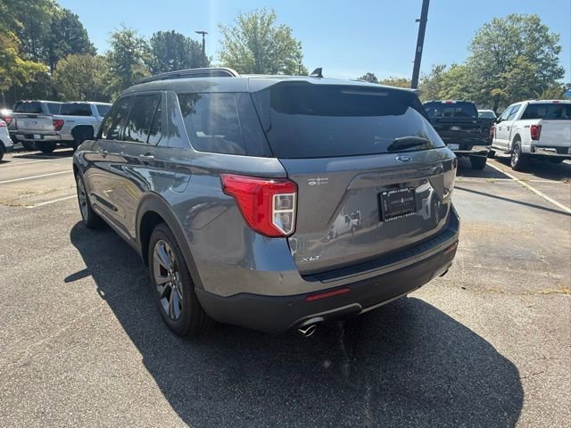 New 2024 Ford Explorer XLT w/ Equipment Group 202A image 5