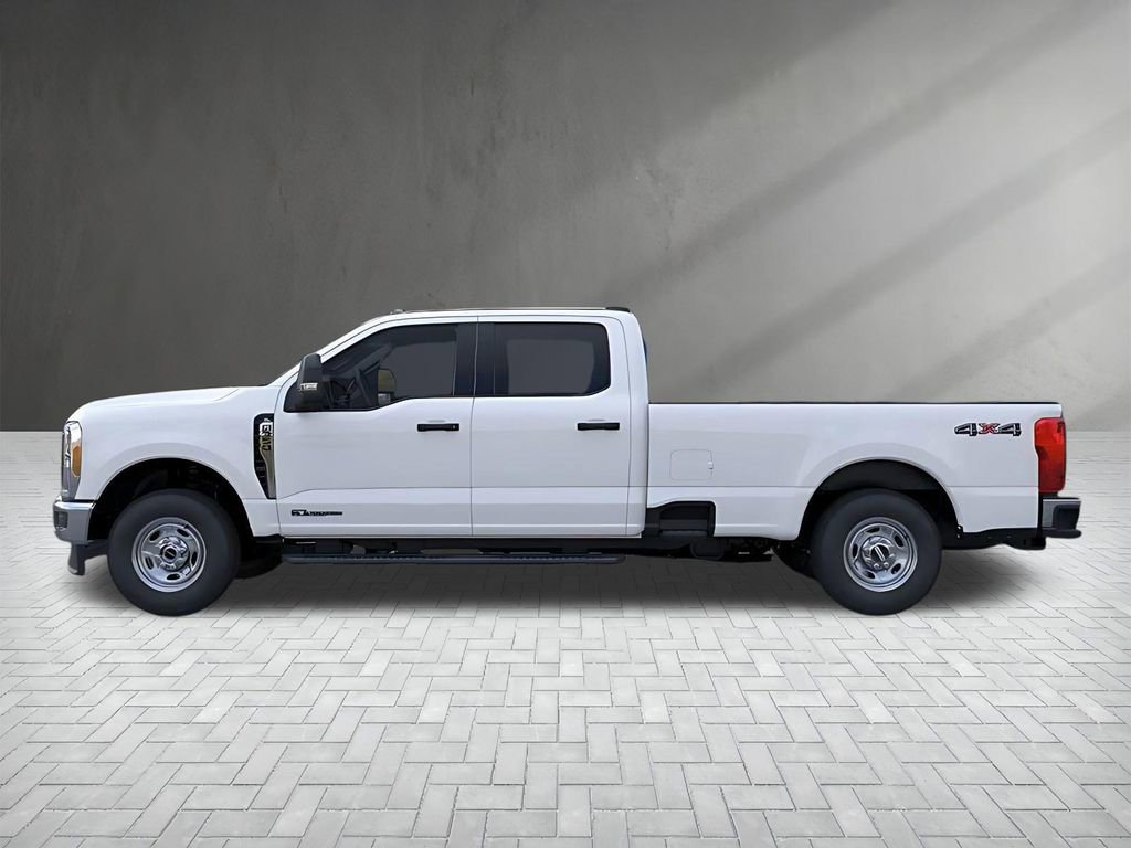New 2026 Ford F350 XL w/ XL Chrome Package AWD/4WD image 4