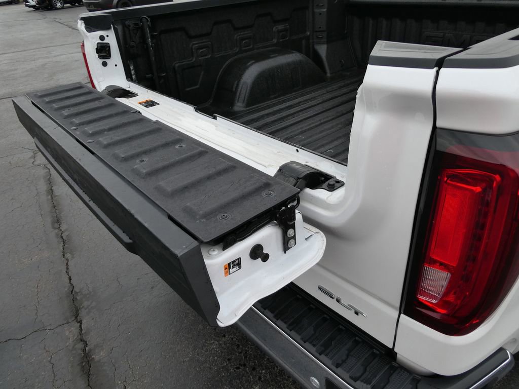 Certified 2024 GMC Sierra 1500 SLT w/ SLT Premium Plus Package AWD/4WD image 16