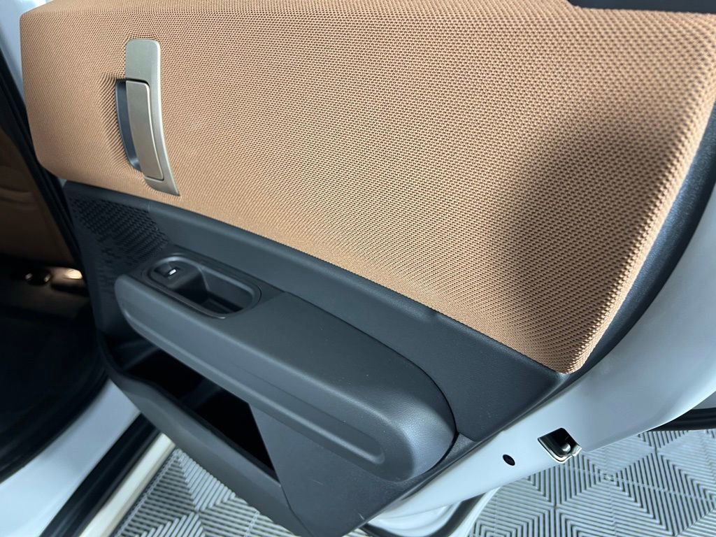 Used 2025 MINI Cooper Countryman SE w/ Comfort Package Max image 31