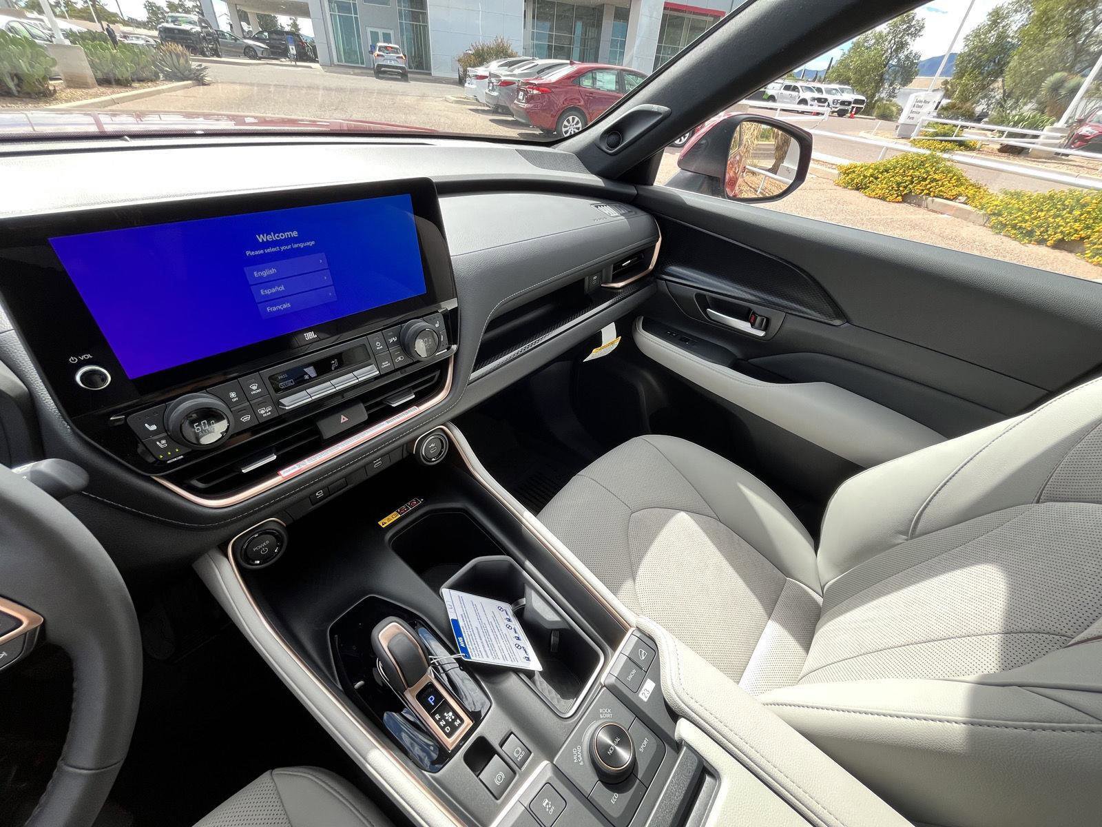 New 2026 Toyota Grand Highlander AWD Hybrid image 35