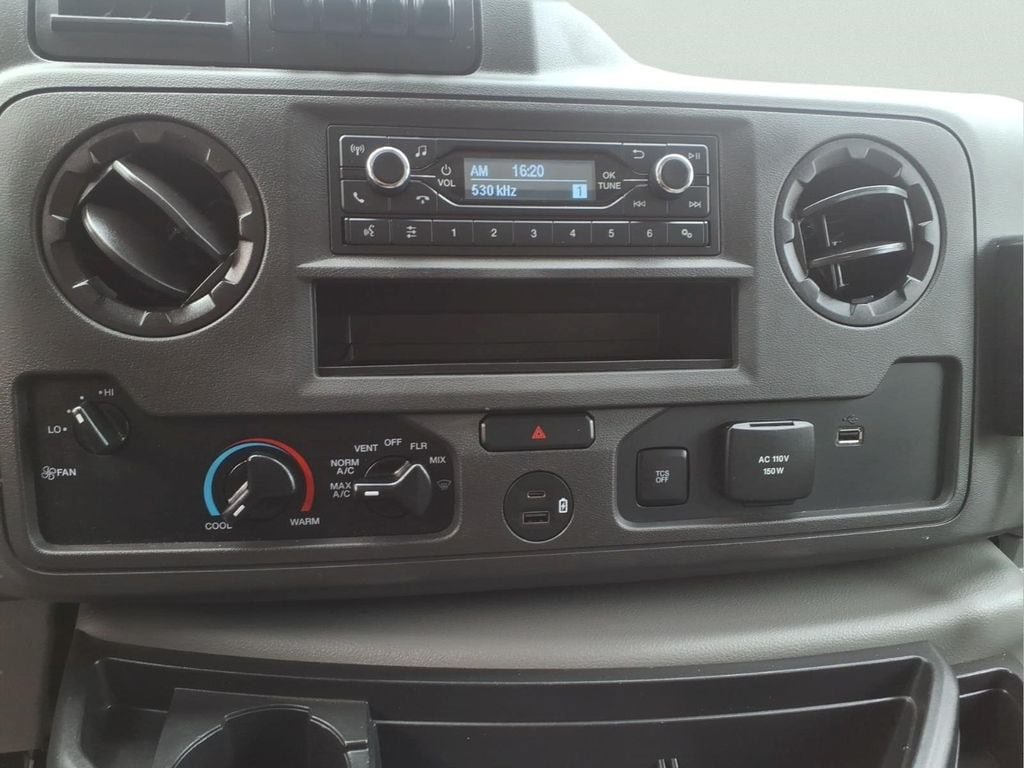 Used 2023 Ford E-450 and Econoline 450 Super Duty w/ Power Windows & Locks Group RWD image 23