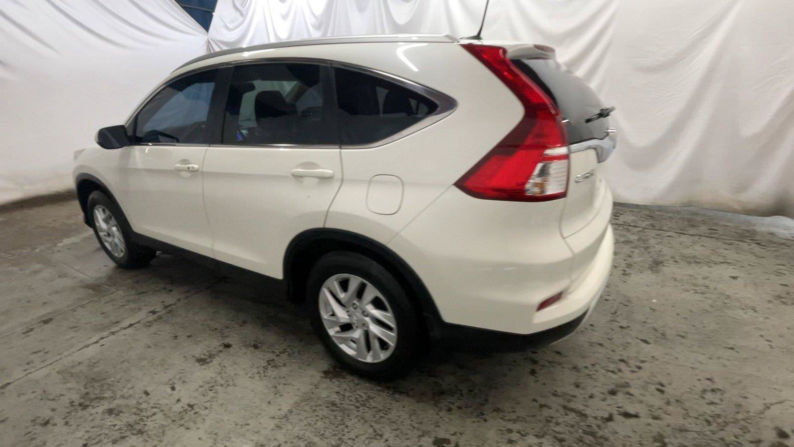 Used 2016 Honda CR-V EX-L image 10