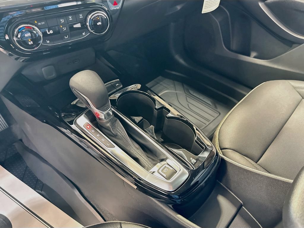 New 2026 Chevrolet Trax ACTIV FWD image 16