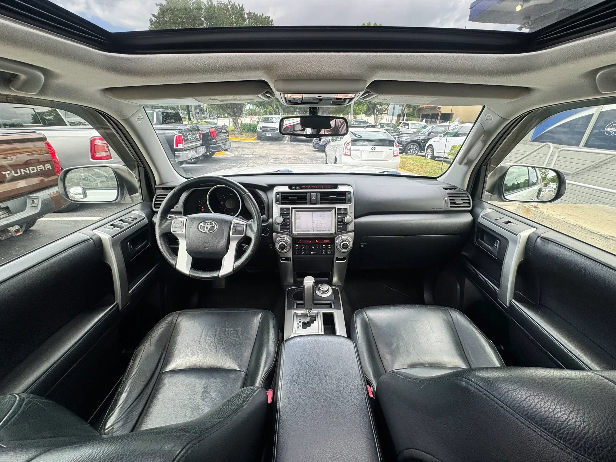 Used 2013 Toyota 4Runner Limited AWD/4WD image 15