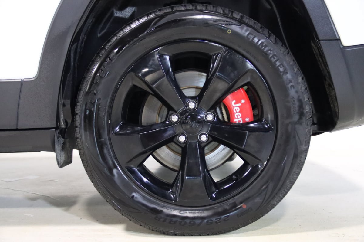 Used 2017 Jeep Cherokee High Altitude AWD/4WD image 69