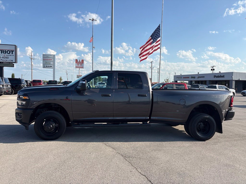 New 2027 RAM 3500 Tradesman AWD/4WD image 42