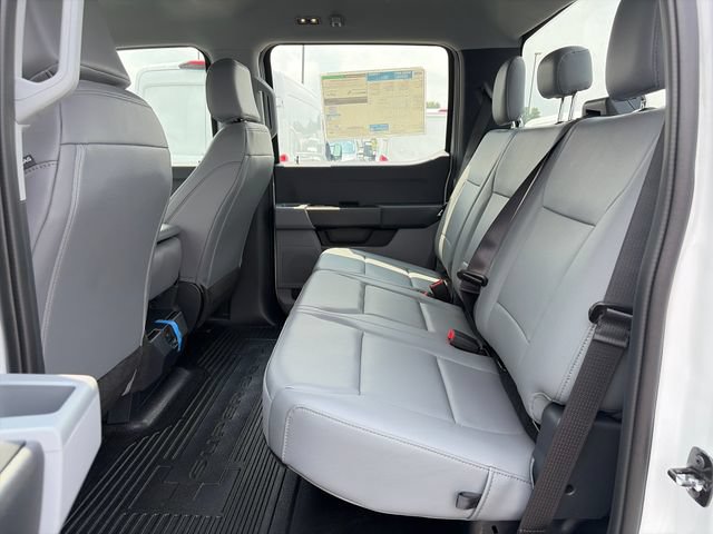 New 2026 Ford F250 XL w/ XL Chrome Package AWD/4WD image 24