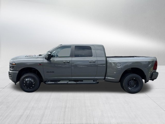 New 2026 RAM 3500 Laramie AWD/4WD image 8