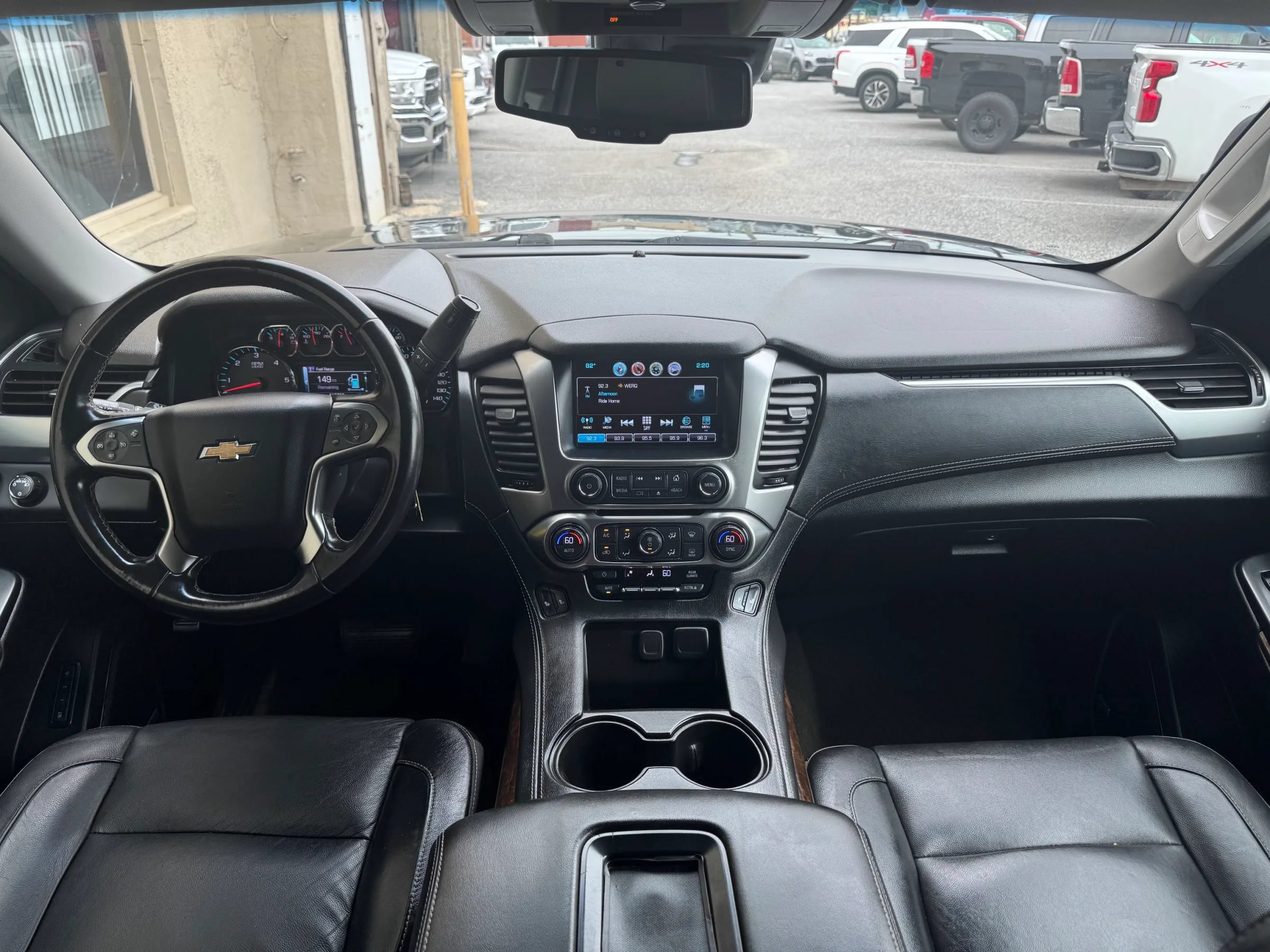 Used 2018 Chevrolet Suburban LT AWD/4WD image 14